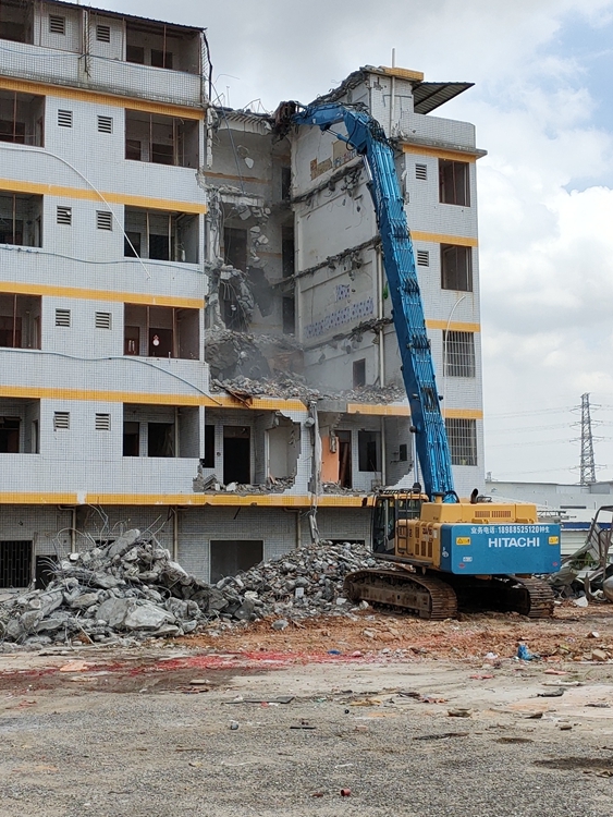 履带式液压挖掘机380-18米高炮