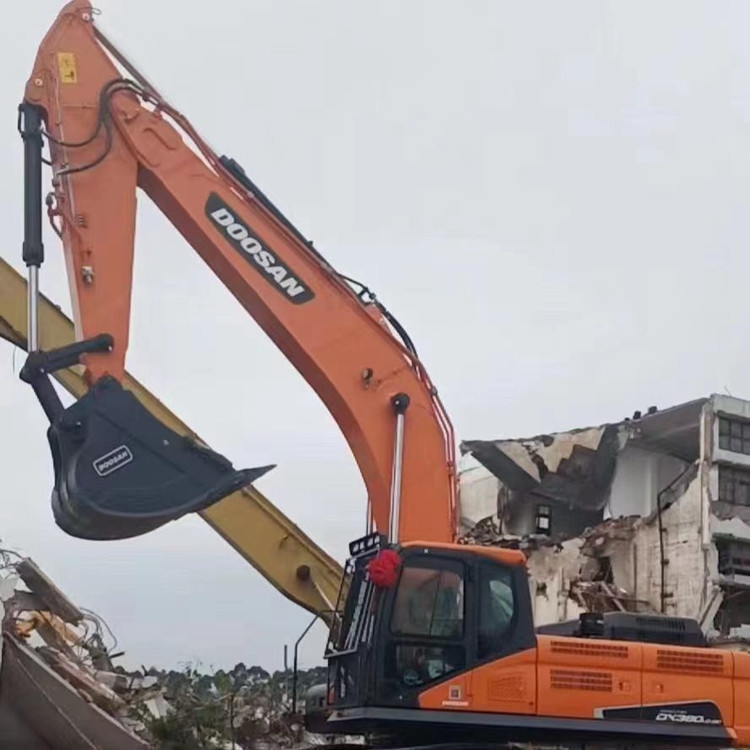 履带式液压挖掘机斗山DX380LC-9C